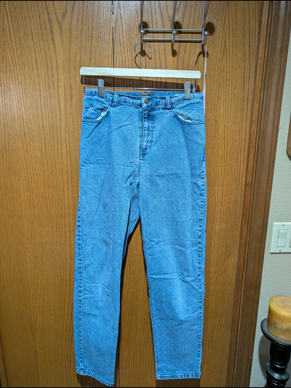 Jone's Jeans Women's Straight Classic Light Blue Denim